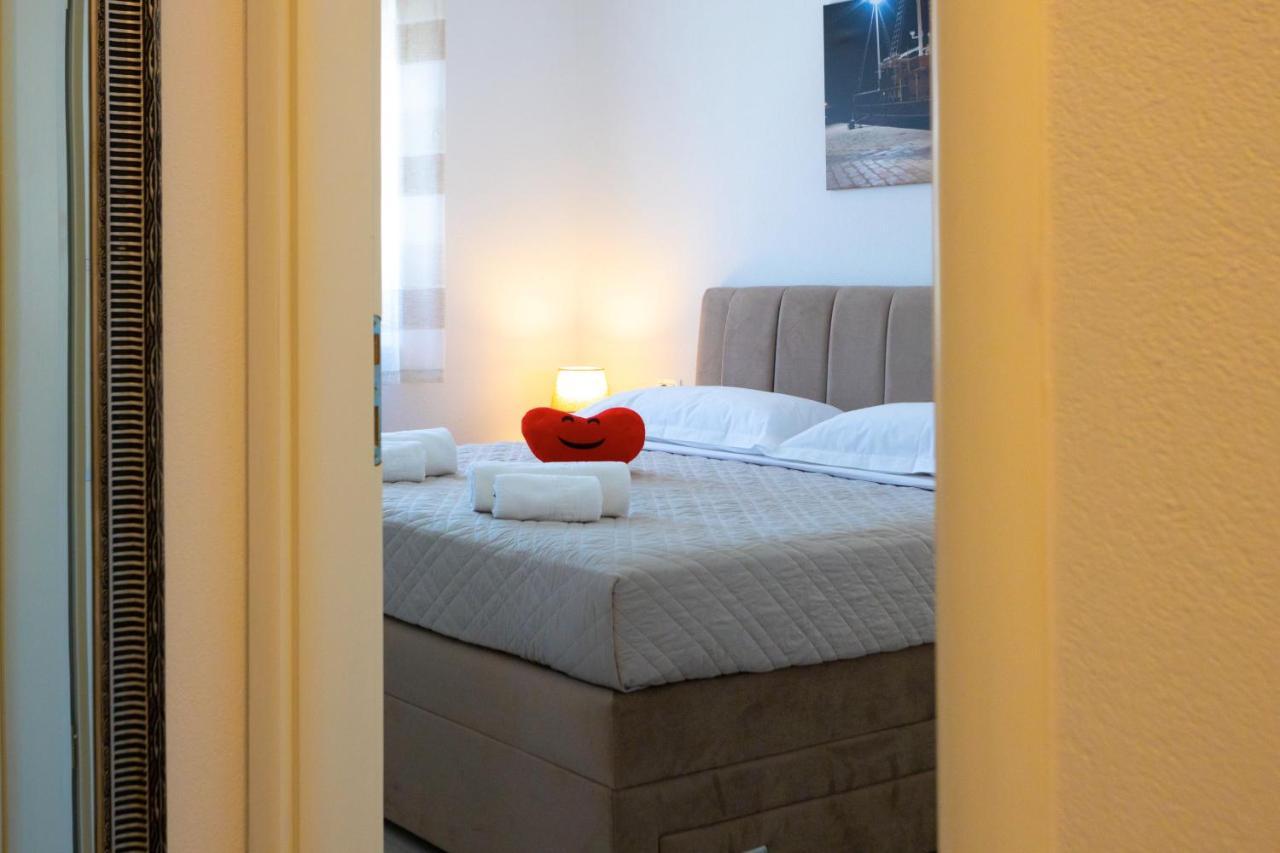 Apartments Jasa Deluxe Makarska Luaran gambar