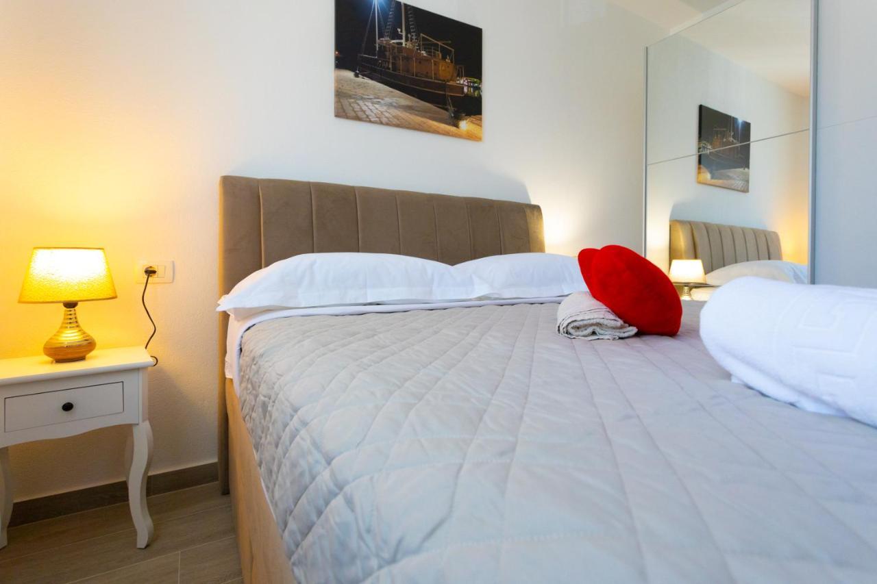 Apartments Jasa Deluxe Makarska Luaran gambar
